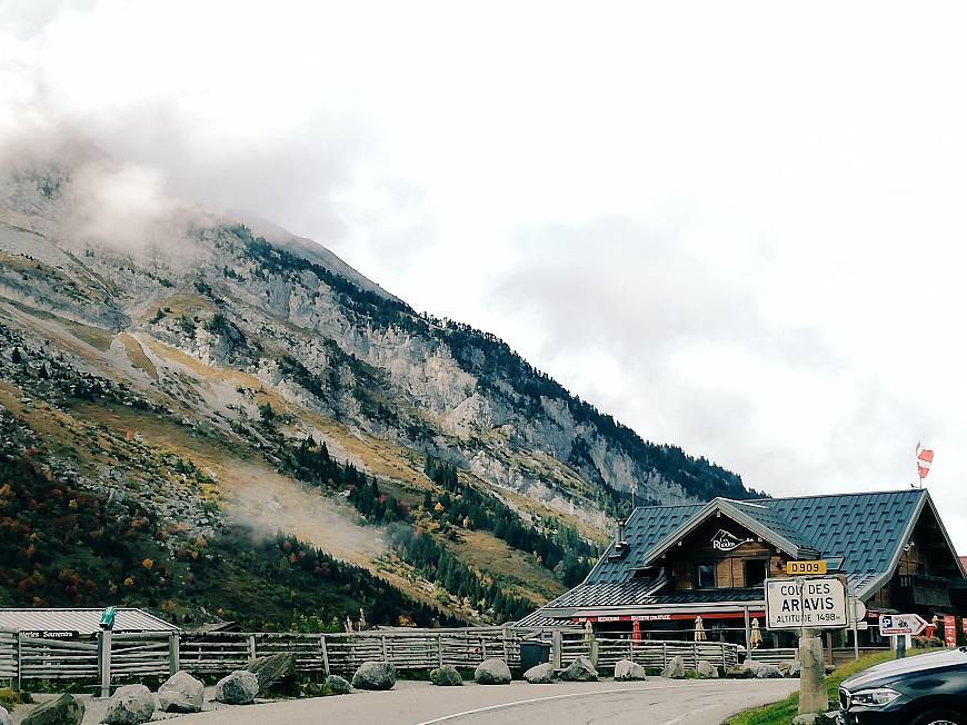 Col des Aravis