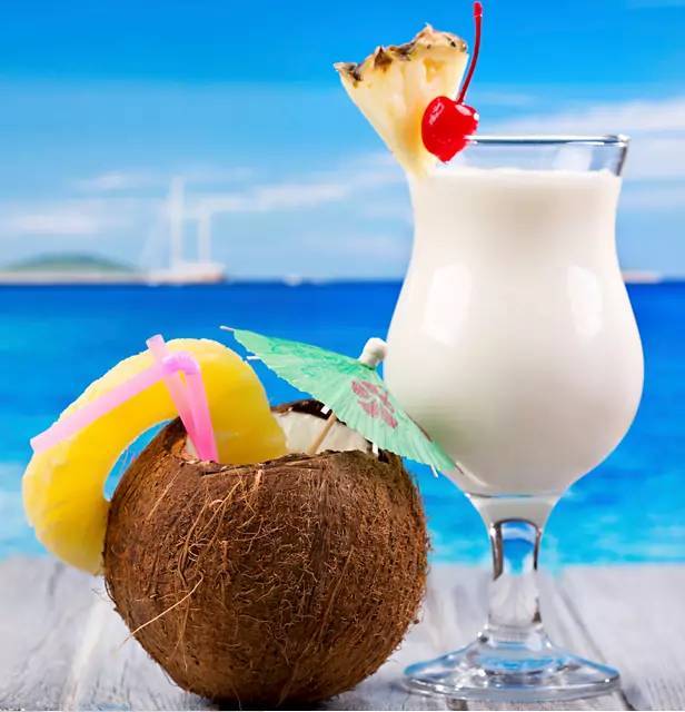 Fashion LE PINA COLADA