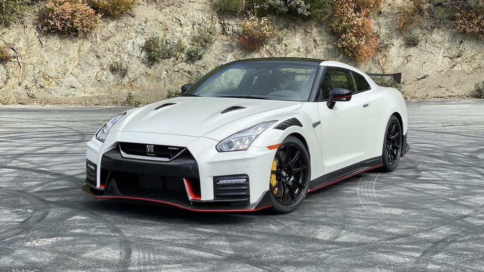 Moda Nissan gtr