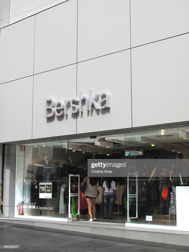 Lugar Bershka