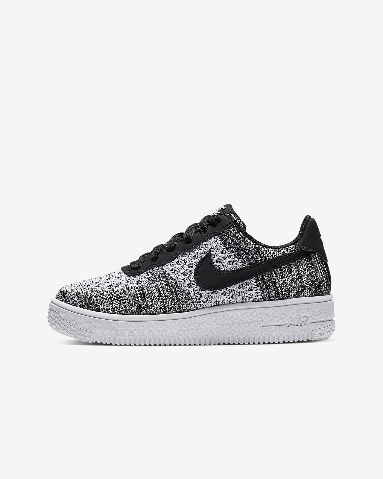 Social Nike Air Force 1 Flyknit 2.0