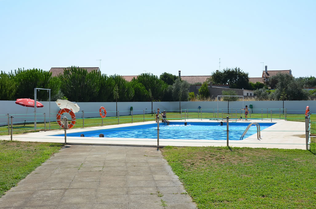 Place Piscina da Lardosa