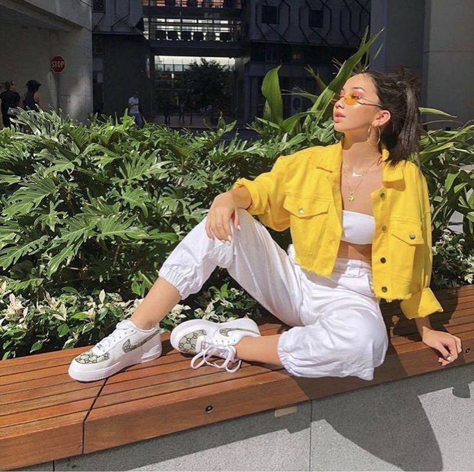 Fashion Yellow 💛 white 