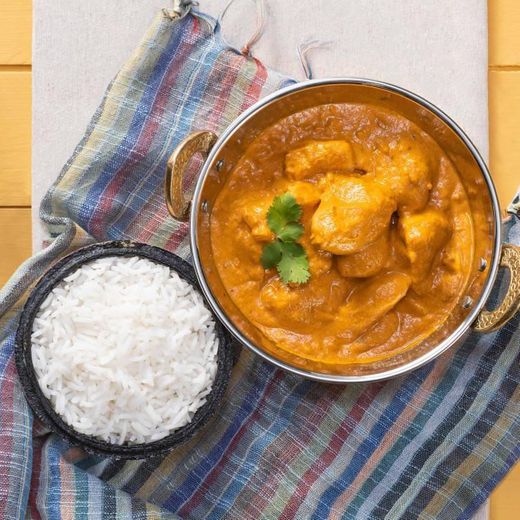 Frango de Manteiga Indiano com Arroz Basmati