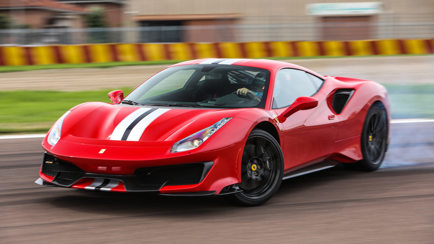 Moda Ferrari 488 pista