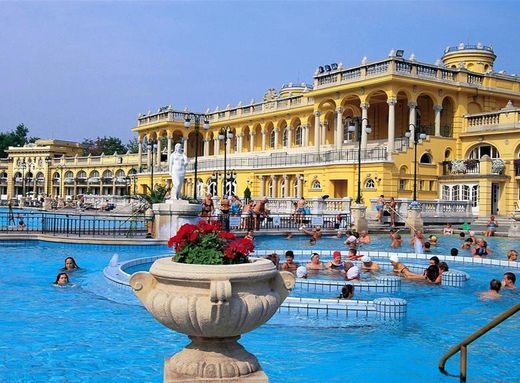 Széchenyi Thermal Bath