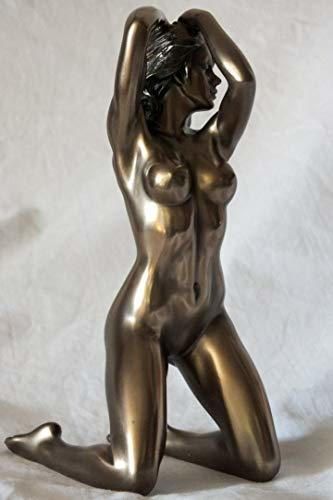 Veronese Figura de mujer desnuda de rodillas Harmony brazos