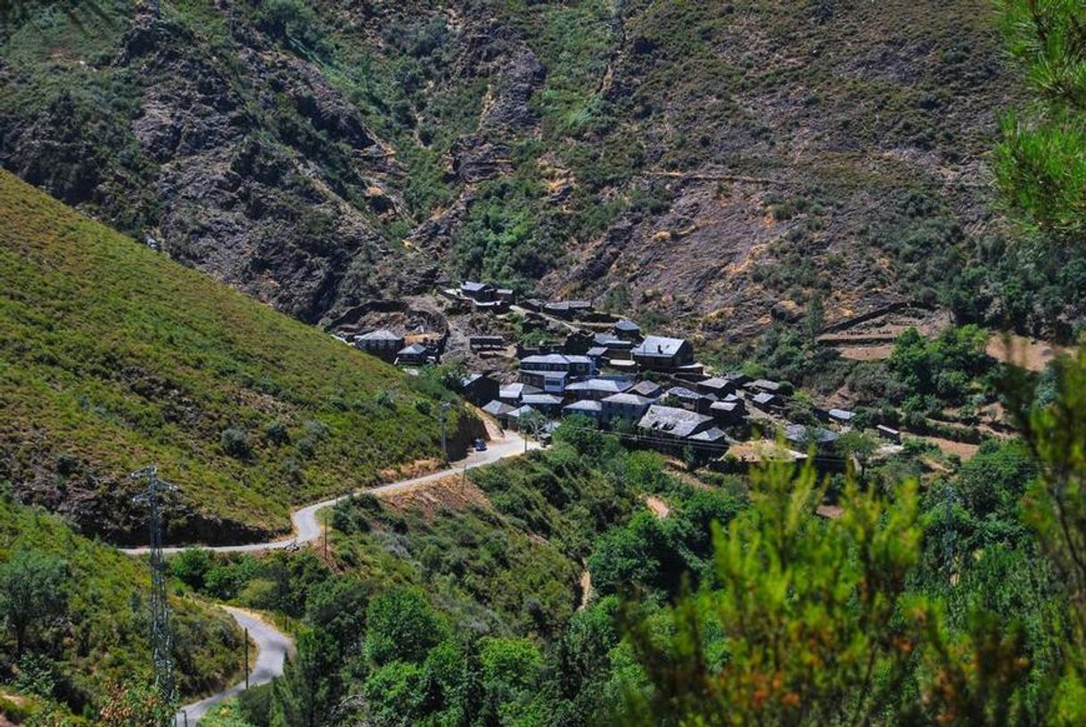 Lugar Aldeia da Pena