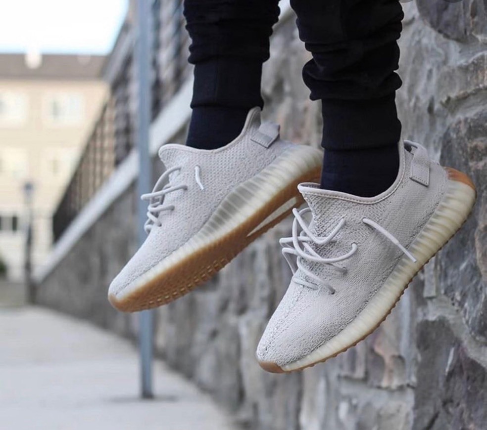 Fashion Adidas yeezy v2 sesame 🔥