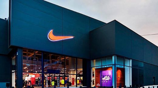 Places Nike