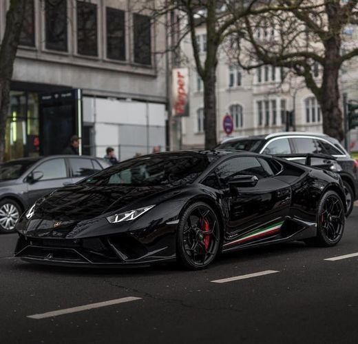 Lamborghini Huracan Performante