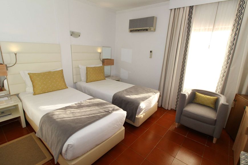 Places Best Western Hotel Dom Bernardo