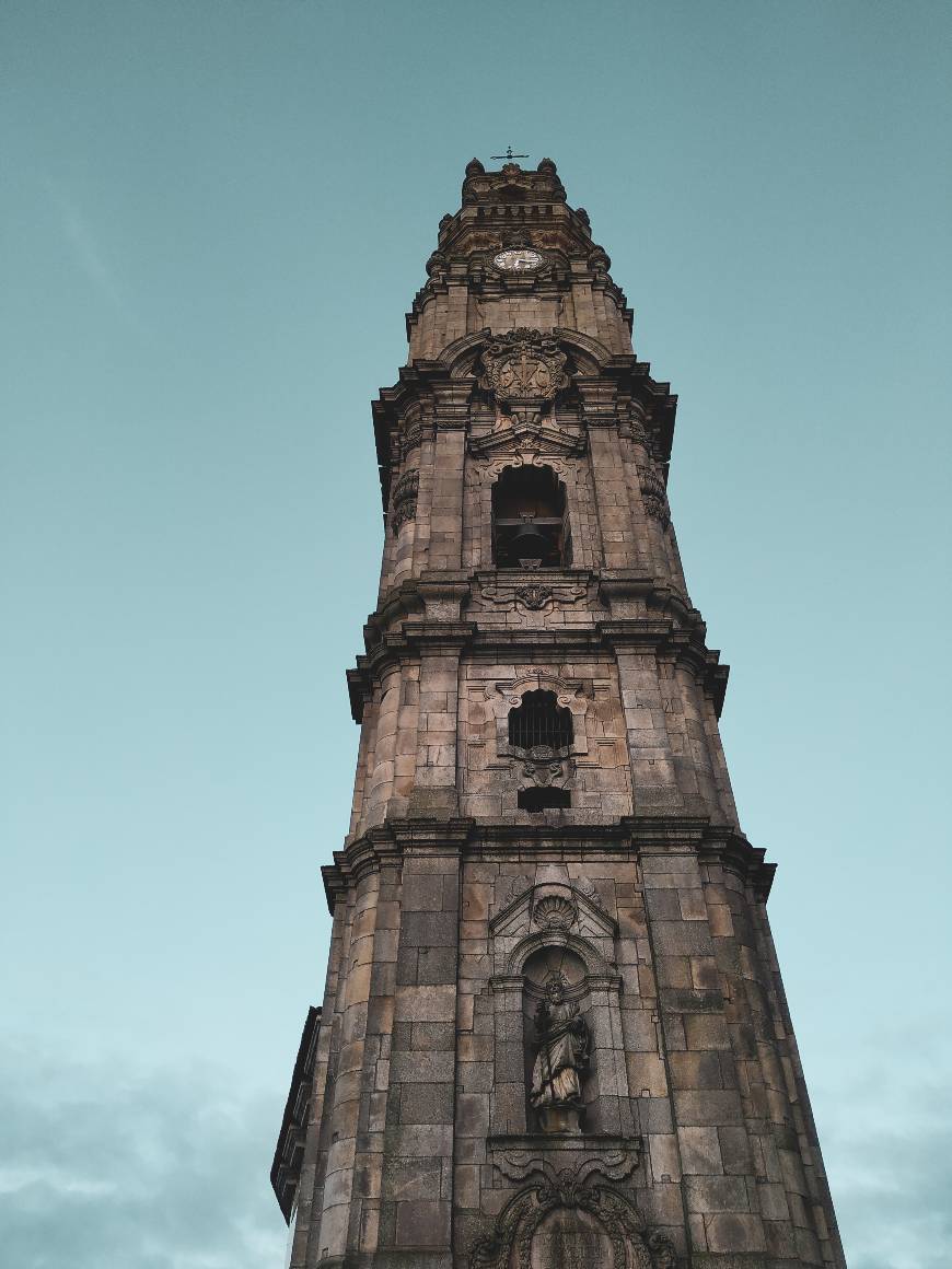 Place Clérigos Tower