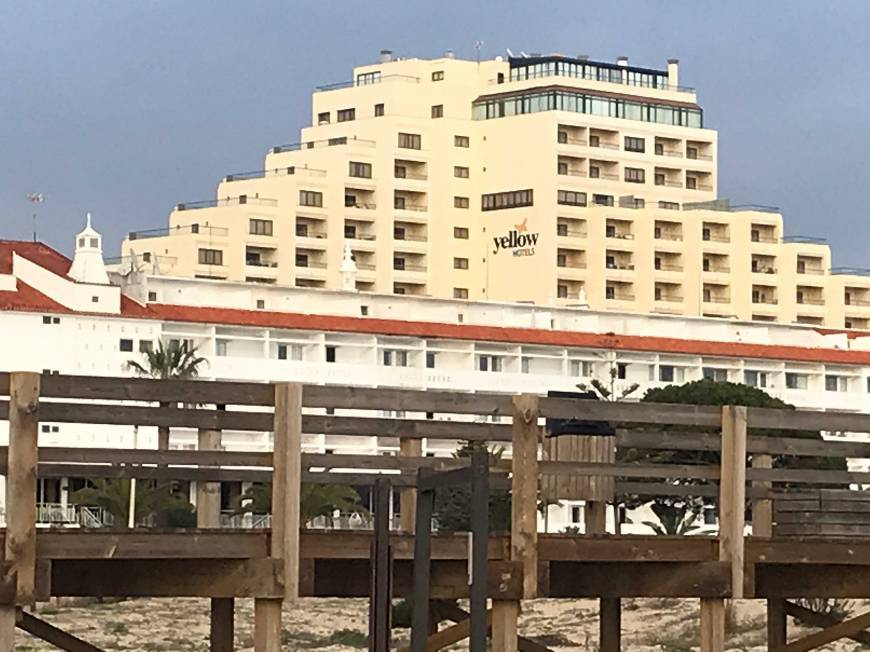 Place Yellow Monte Gordo 