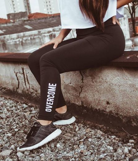 Producto Legging Overcome