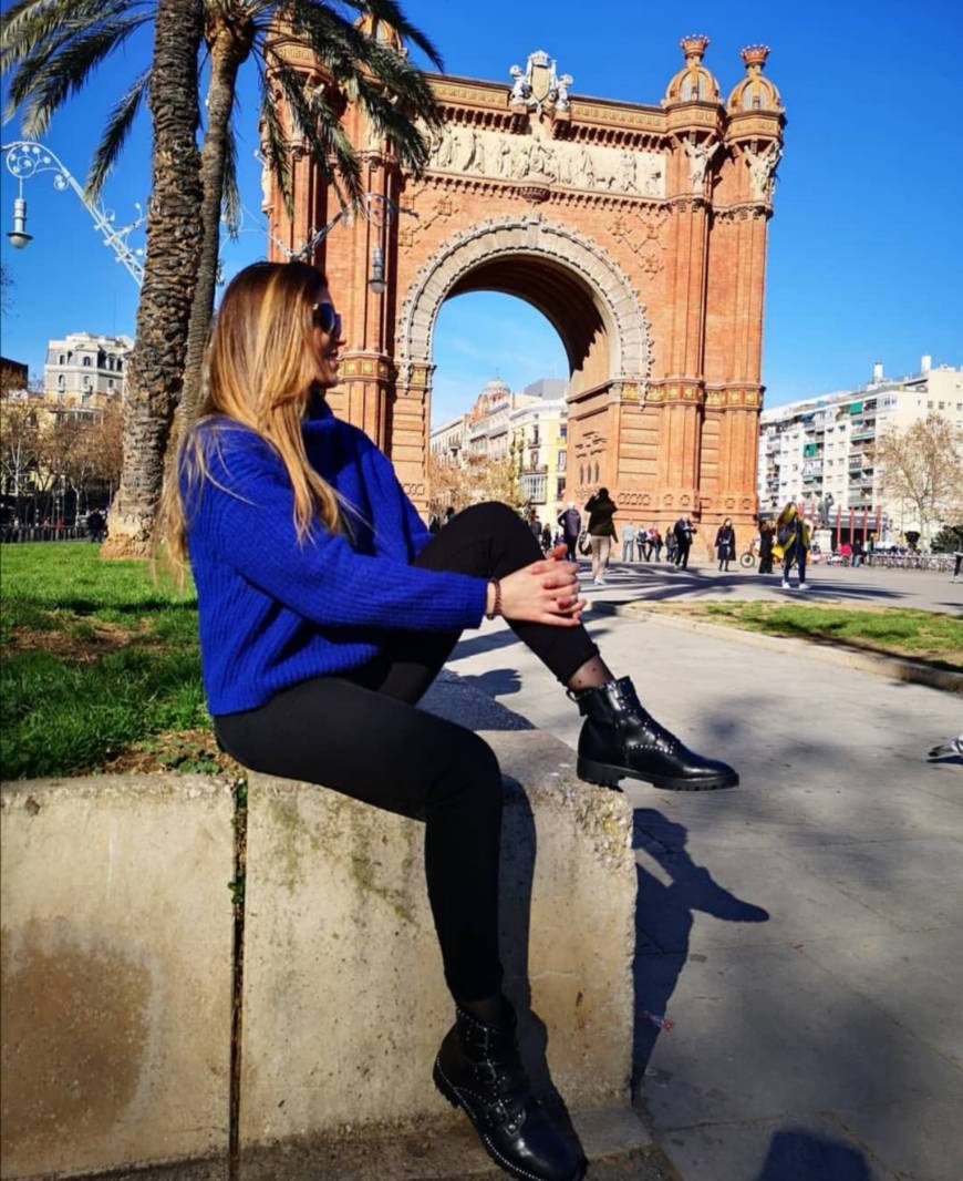 Place Arc de Triomf