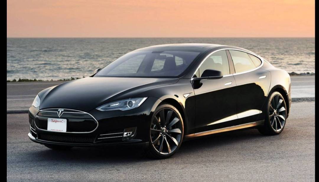 Fashion Tesla Model S   P100D