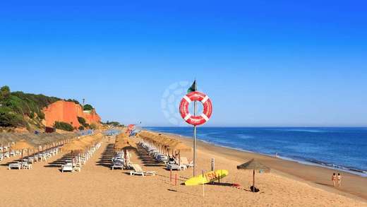 Vale do Lobo Beach