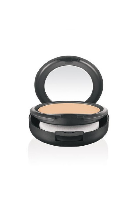 Social MAC Studio Fix Powder Plus Foundation NW22 by M.A.C