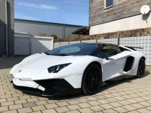 Lamborghini aventador 