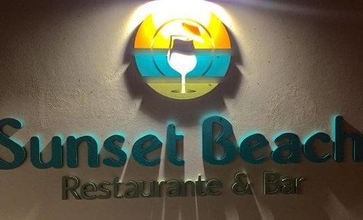 Sunset Beach - Restaurante & Bar
