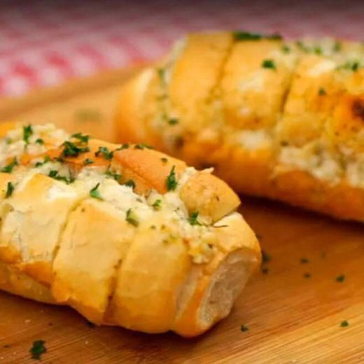 Social Pão de alho