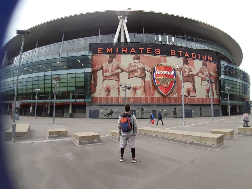 Place Emirates Stadium