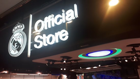 Place Real Madrid Official Store