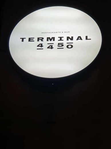 Terminal 4450