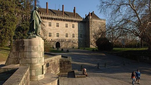 Paço dos Duques de Bragança