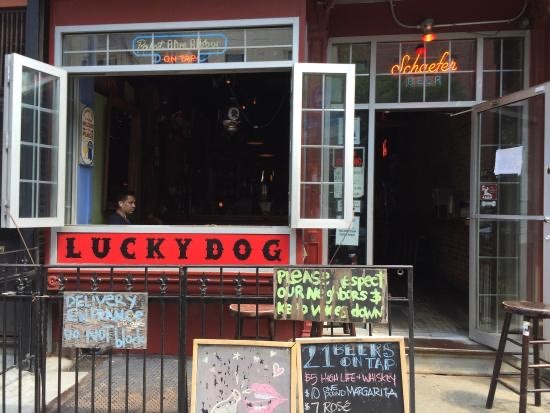 Lugar Lucky Dog