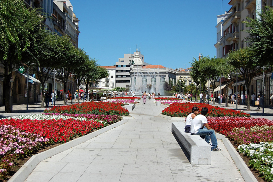 Place avenida central braga