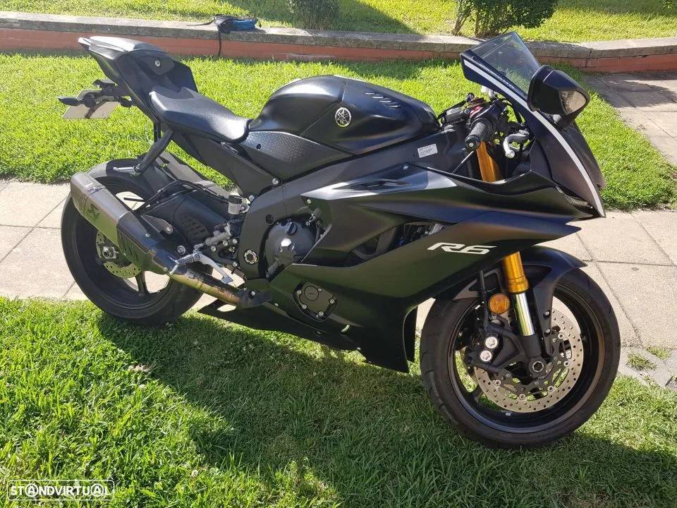Social Yamaha R6