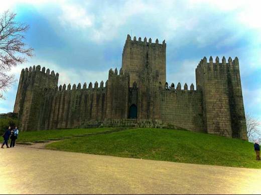 Guimarães Castle