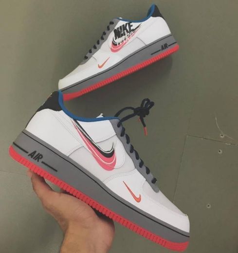 Sneakers 12