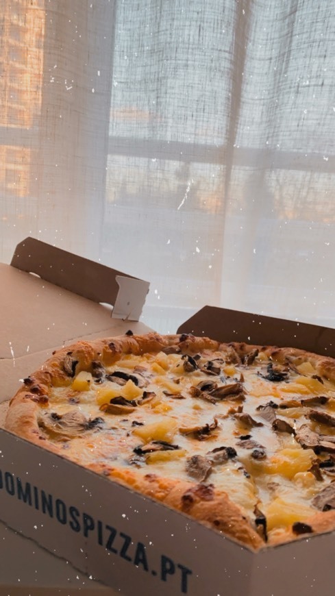 Dominos' Pizza
