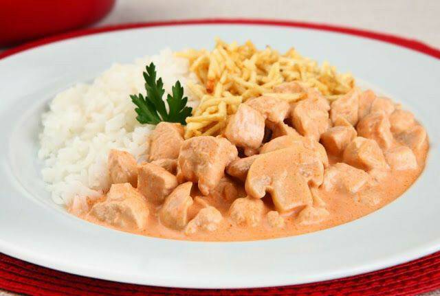 Social Strogonoff de Frango