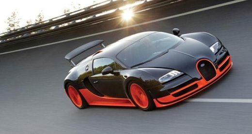 BUGATTI VEYRON

