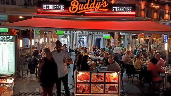 Restaurantes Buddy's Restaurant Bar & Grill