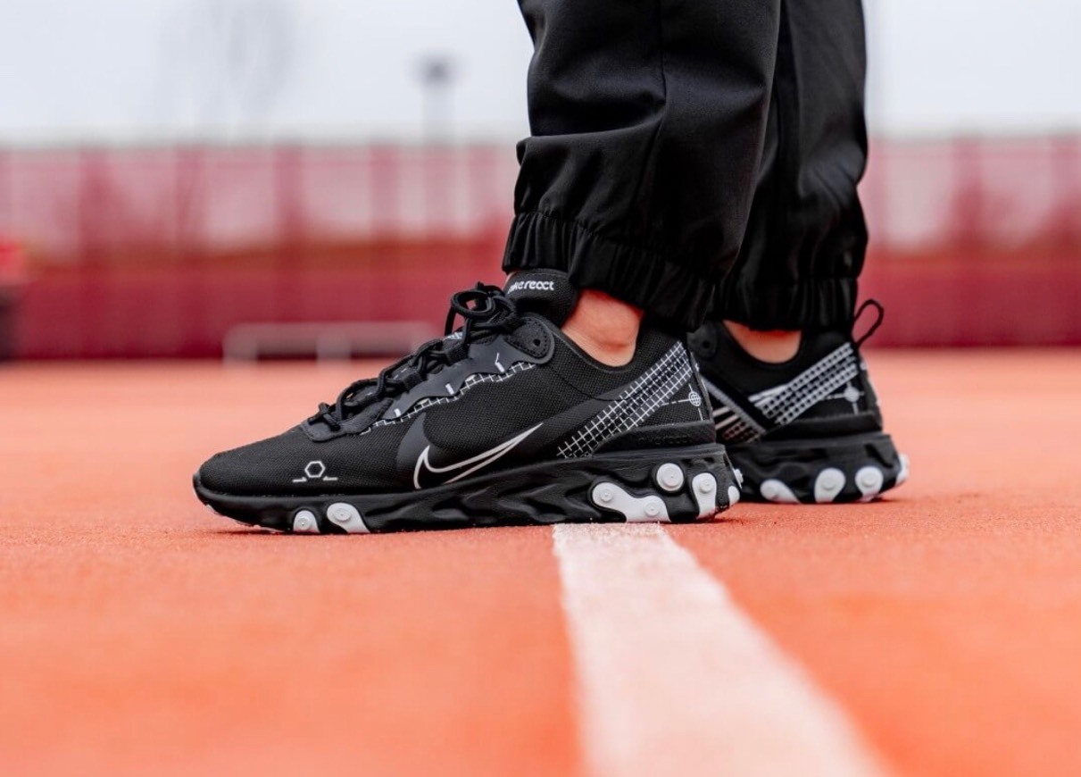 Moda Nike React Element Black/White-Red