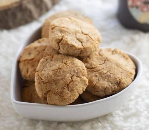 Biscoitos de canela e gengibre