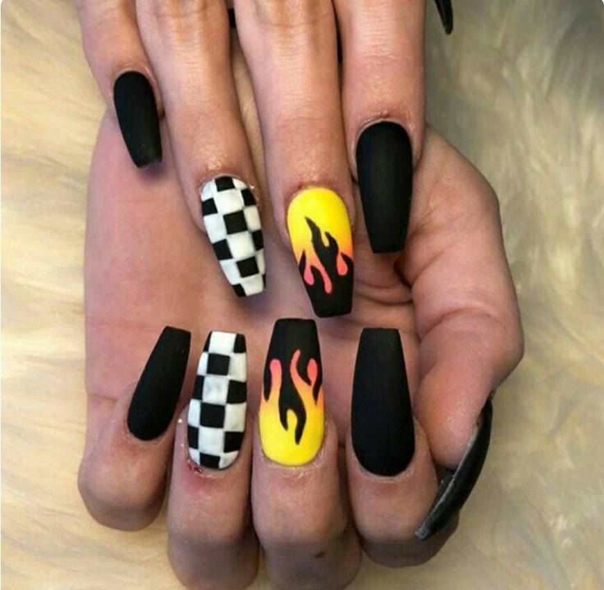 Fashion Nails