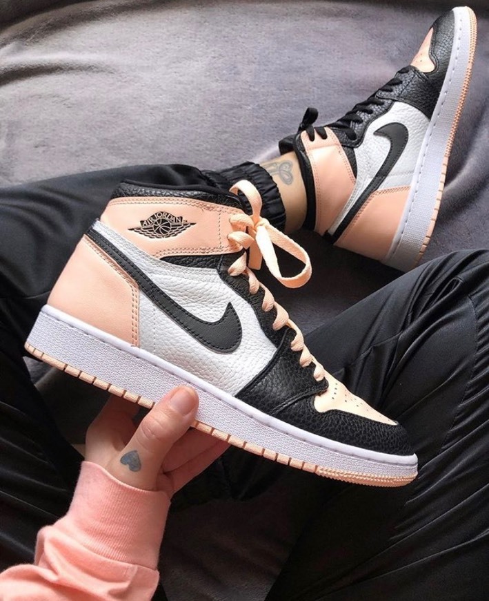 Nike Air Jordan 1