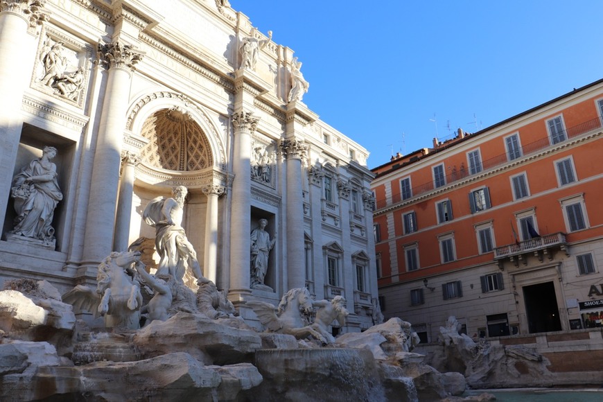 Place Fontana di Trevi