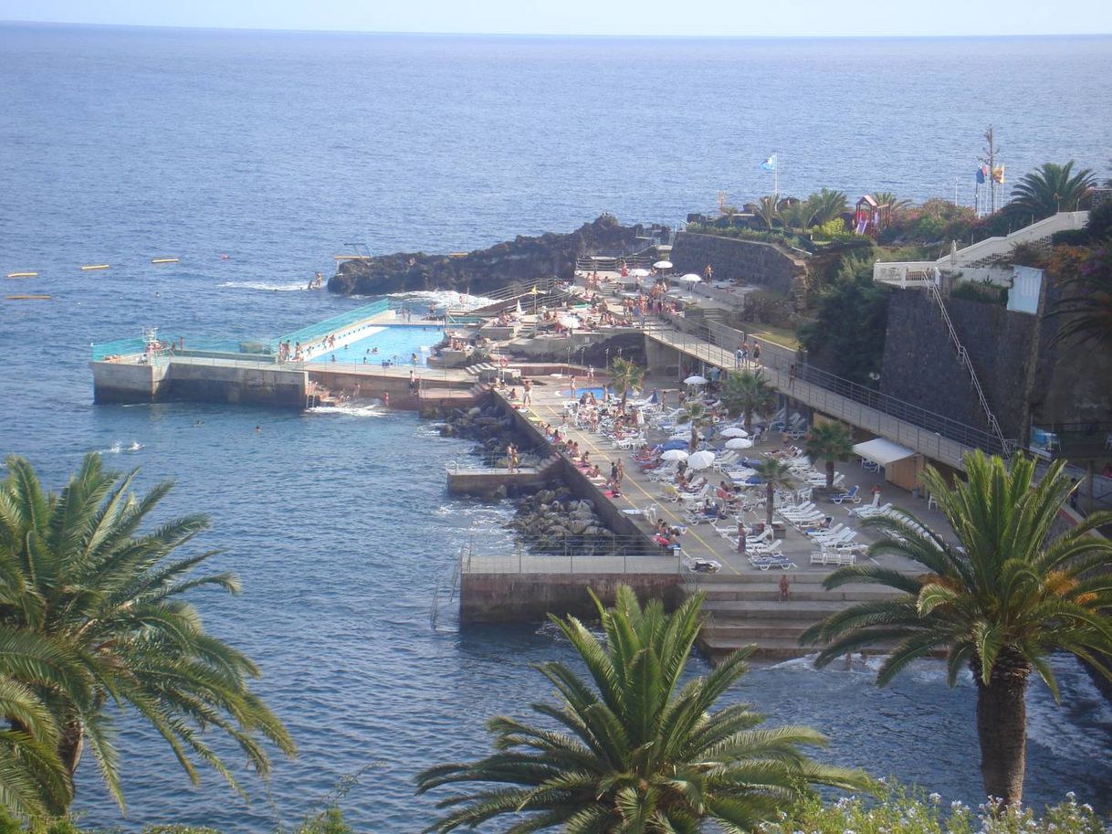 Lugar Clube Naval do Funchal