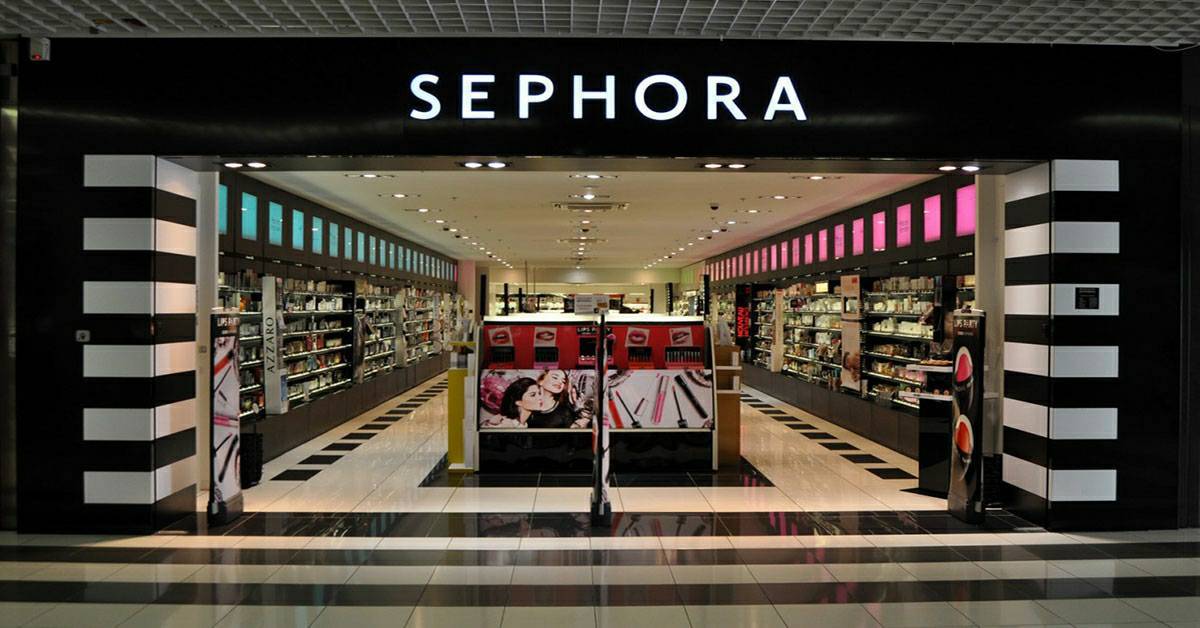 Moda Welcome to the Beauty Insider Rewards Bazaar | Sephora