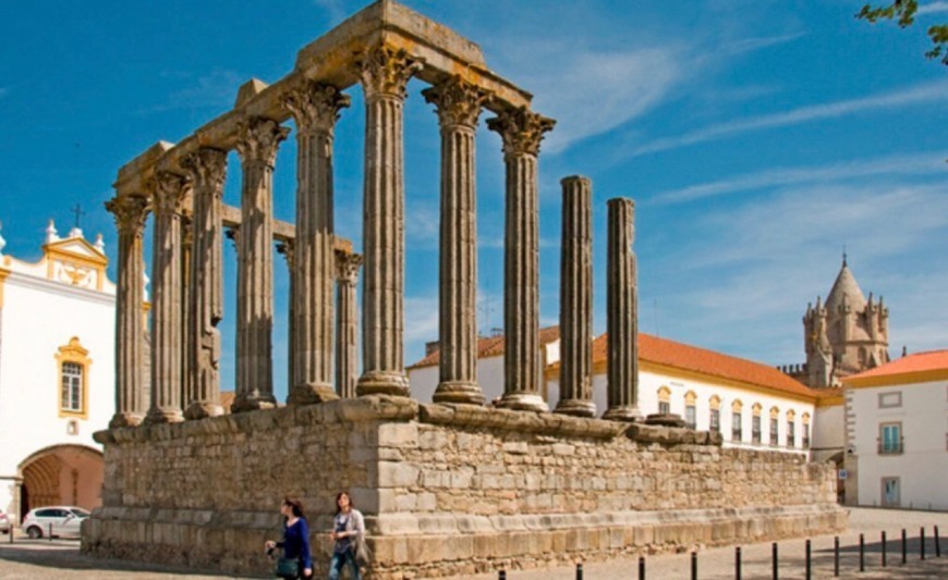 Place Templo de Diana, Évora 