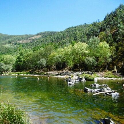 Place Praia Fluvial do Areínho