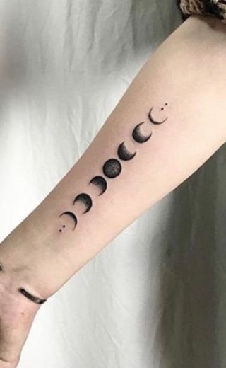 Tattoo fase lunar
