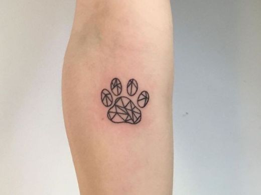 Tattoo pata perro